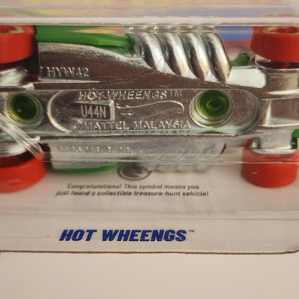 Hot Wheels Hot Wheengs Treasure Hunt X-Raycers‎ Green 81/250 HYW42 NEW